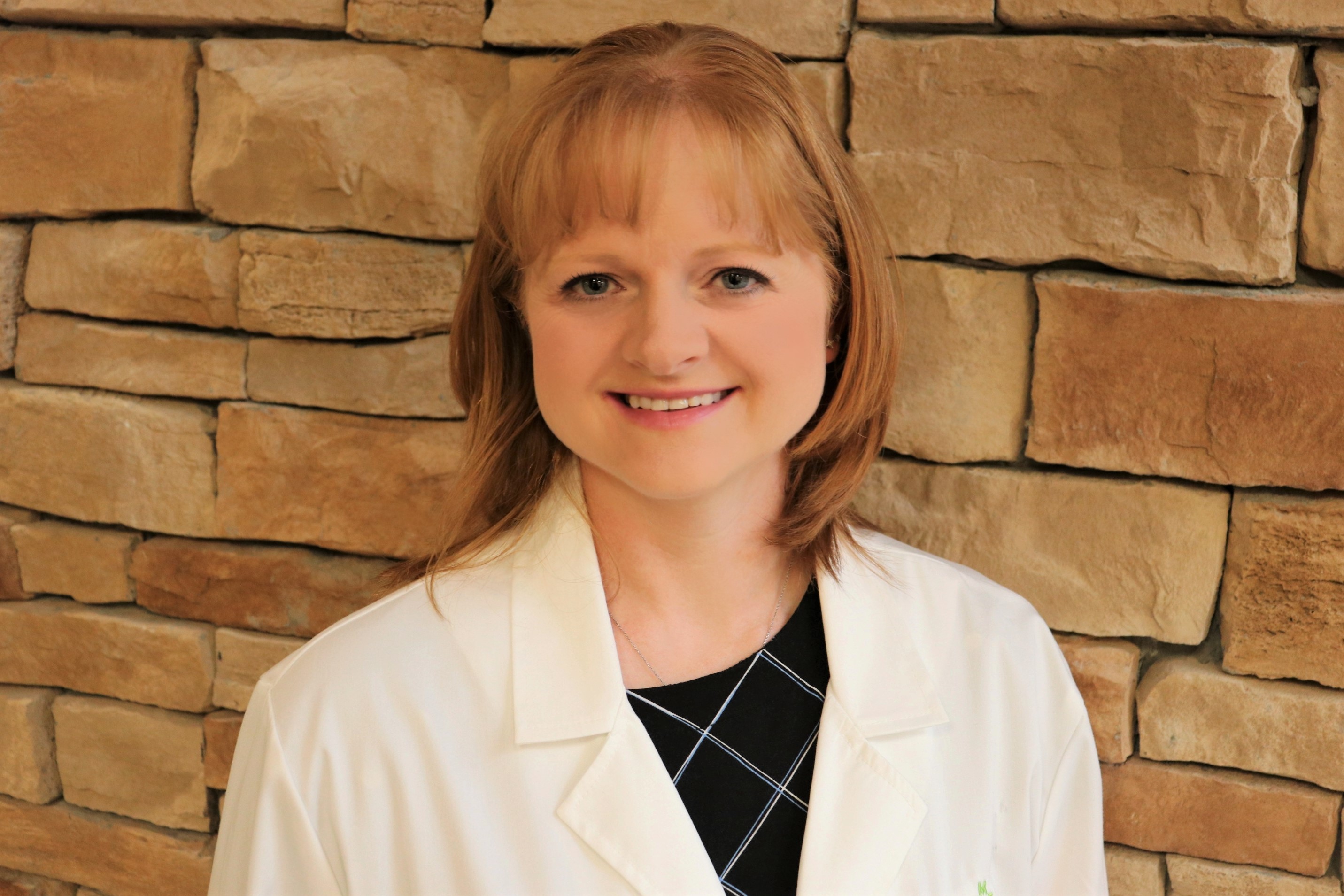 Mon Health Obstetrics & Gynecology Welcomes Crystal Nestor, MSN, APRN, FNP-BC, WHNP-BC to Kingwood